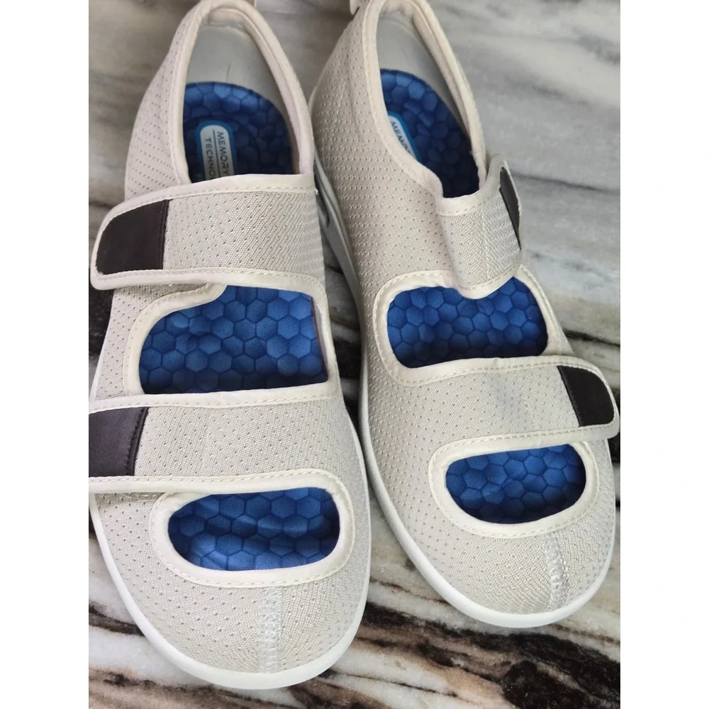 Youyun Beige Diabetic Walking‎ Shoes Memory Foam Air Cushion Straps  Womens 8.5